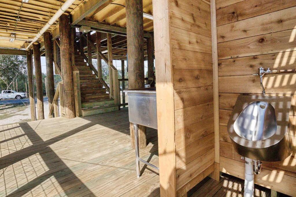 St Bernard Camp Conex Hopedale, Laヴィラ エクステリア 写真